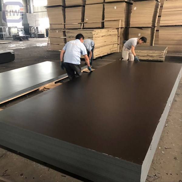 HW 2000x5400mm Oversized Finger Joint Strip Core Film Faced Plywood Board